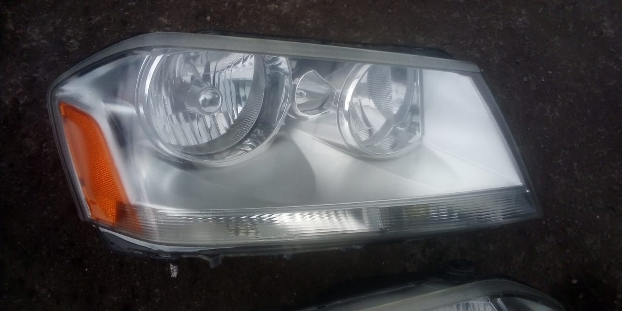 FAROS DELANTEROS DODGE AVENGER 2008 AL 2014